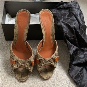 Preowned Gucci slides